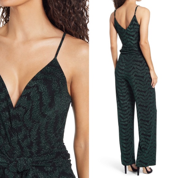 NWT Saylor Ediola Sparkle Jacquard Sleeveless Jumpsuit - Picture 2 of 6